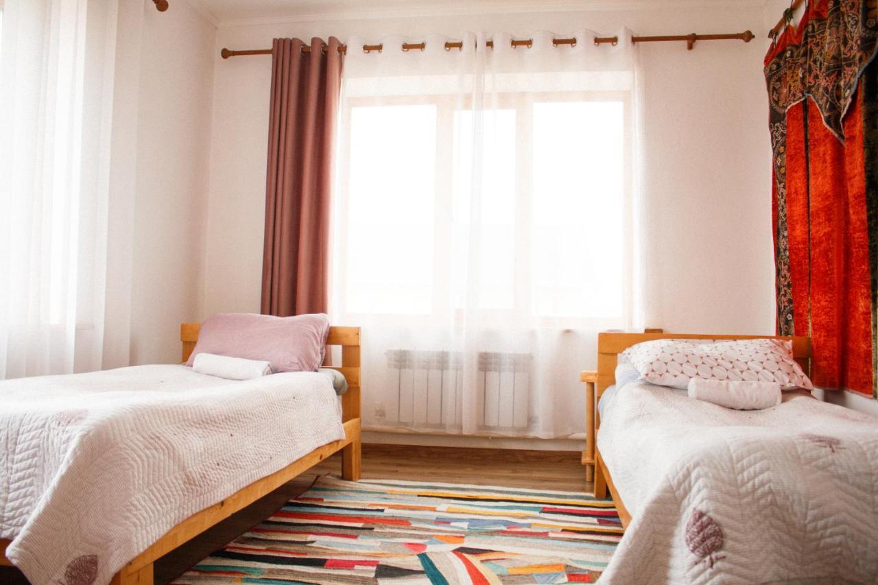 Guest House Altyn Oimok Bokonbayevo Kültér fotó